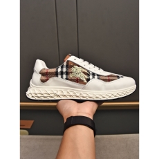 Burberry Sneakers